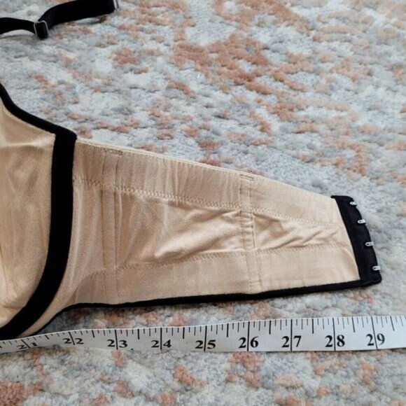 Victoria's Secret Black Strapless Bra - Size 36DD - Picture 6 of 6